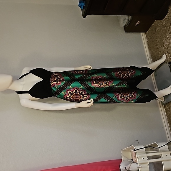 I.N. SAN FRANCISCO Assymetric Halter Satin Ethnic Handkerchief Shsrkbite Dress - Picture 2 of 10